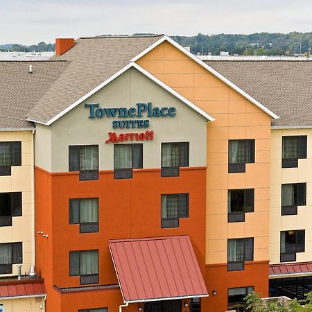 Towneplace Suites By Marriott יורק מראה חיצוני תמונה