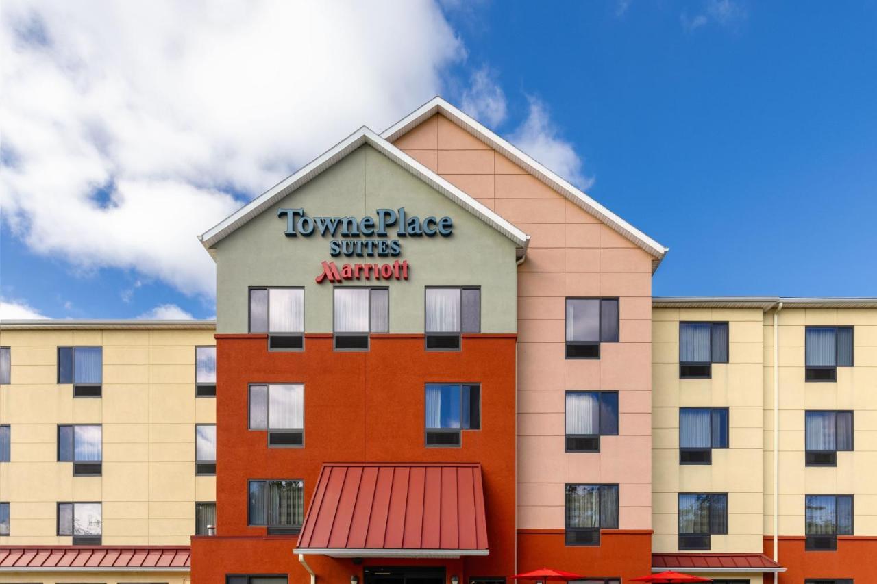 Towneplace Suites By Marriott יורק מראה חיצוני תמונה