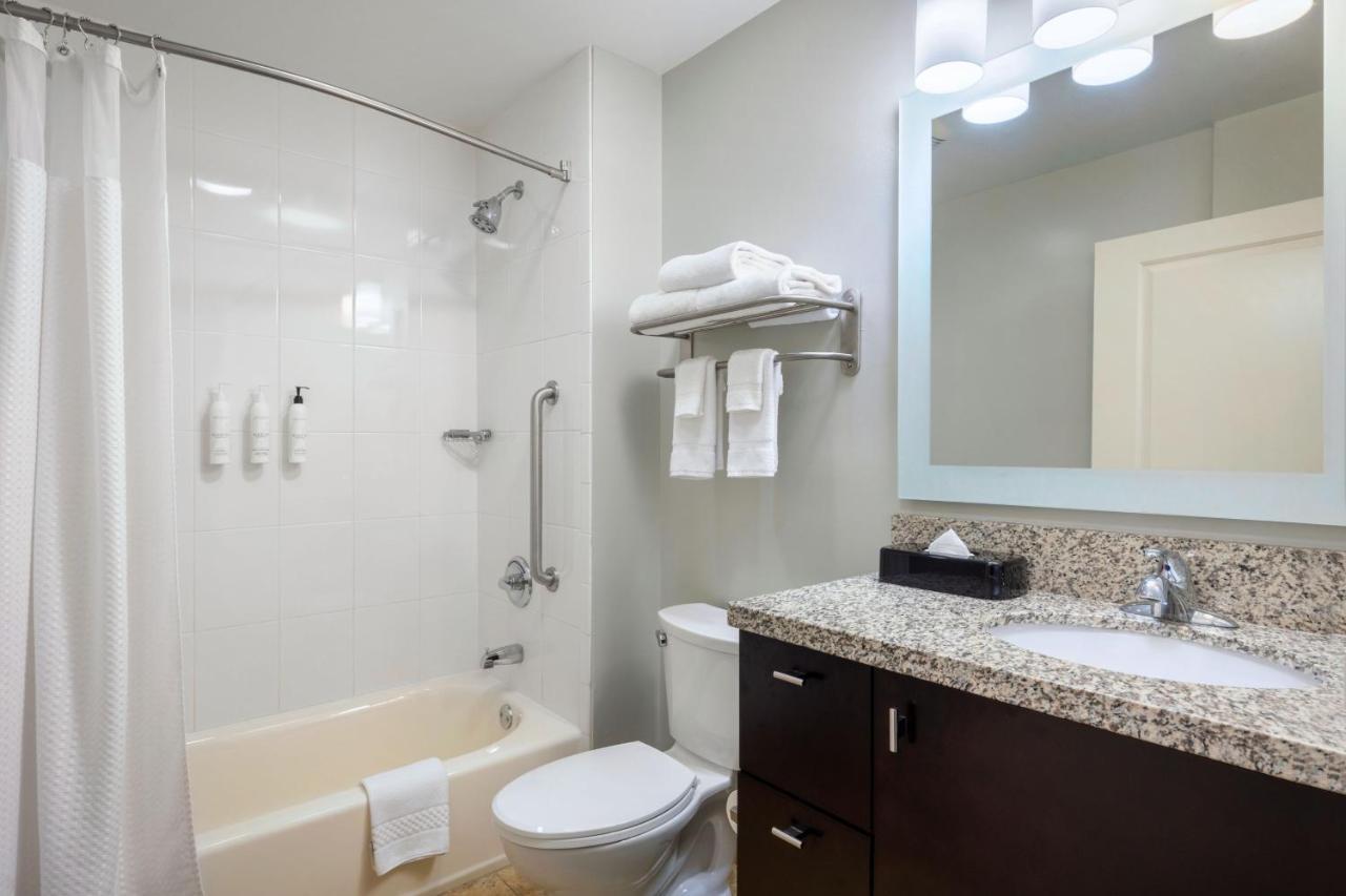 Towneplace Suites By Marriott יורק מראה חיצוני תמונה