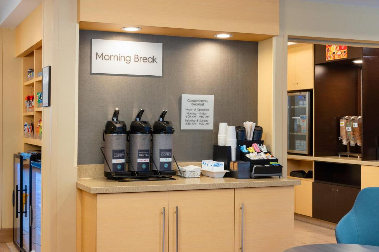 Towneplace Suites By Marriott יורק מראה חיצוני תמונה
