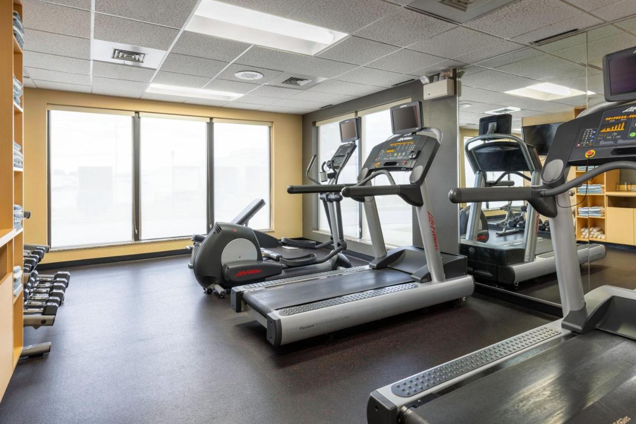 Towneplace Suites By Marriott יורק מראה חיצוני תמונה