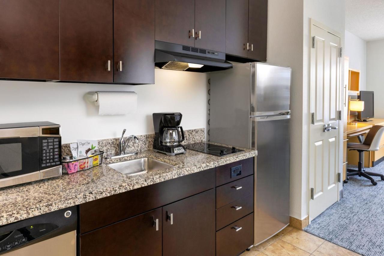 Towneplace Suites By Marriott יורק מראה חיצוני תמונה