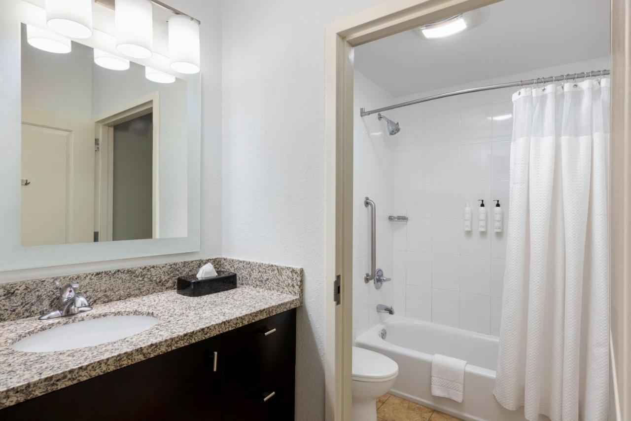 Towneplace Suites By Marriott יורק מראה חיצוני תמונה